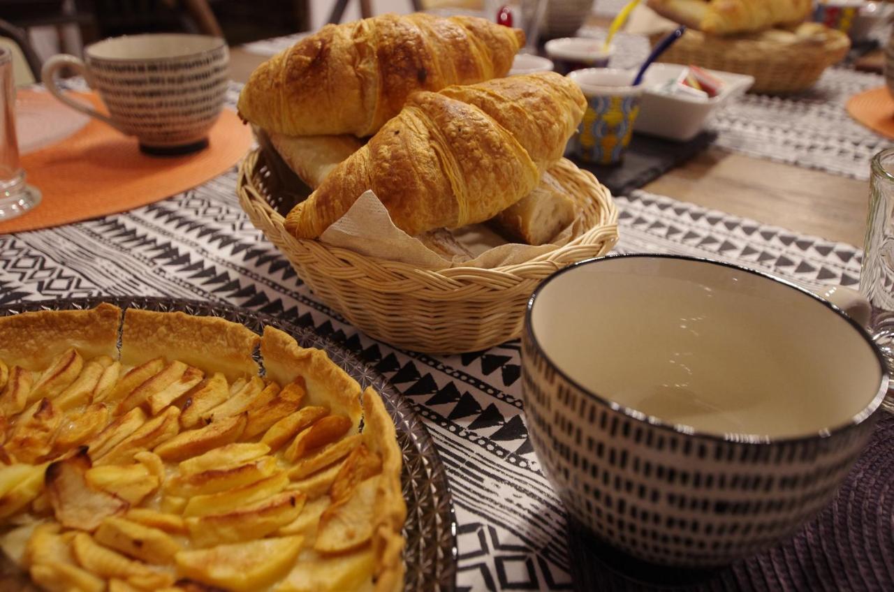 Logis Saint Leonard Bed & Breakfast Dompierre-sur-Mer Ngoại thất bức ảnh
