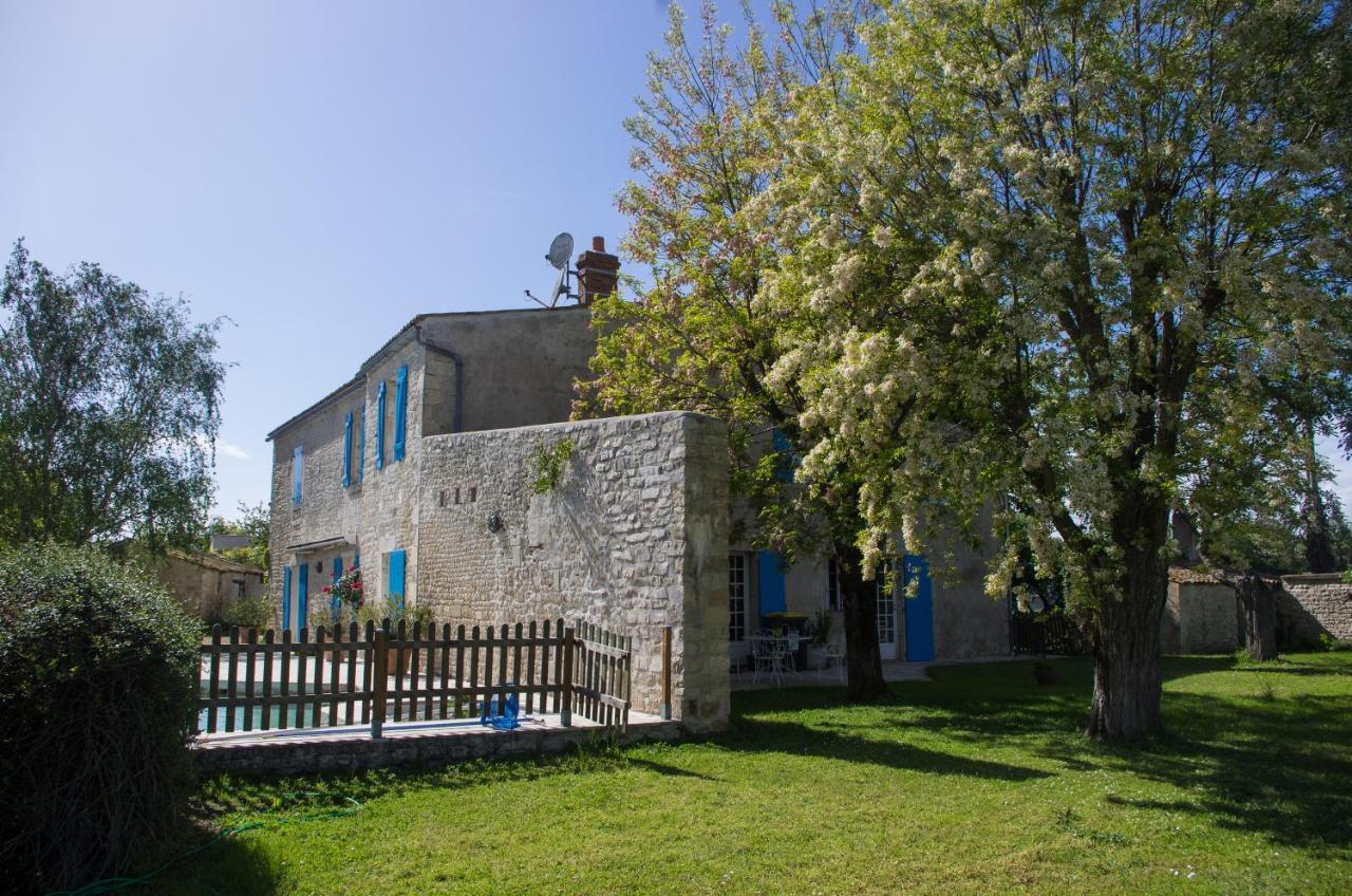 Logis Saint Leonard Bed & Breakfast Dompierre-sur-Mer Ngoại thất bức ảnh