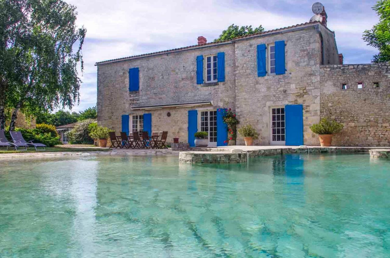 Logis Saint Leonard Bed & Breakfast Dompierre-sur-Mer Ngoại thất bức ảnh
