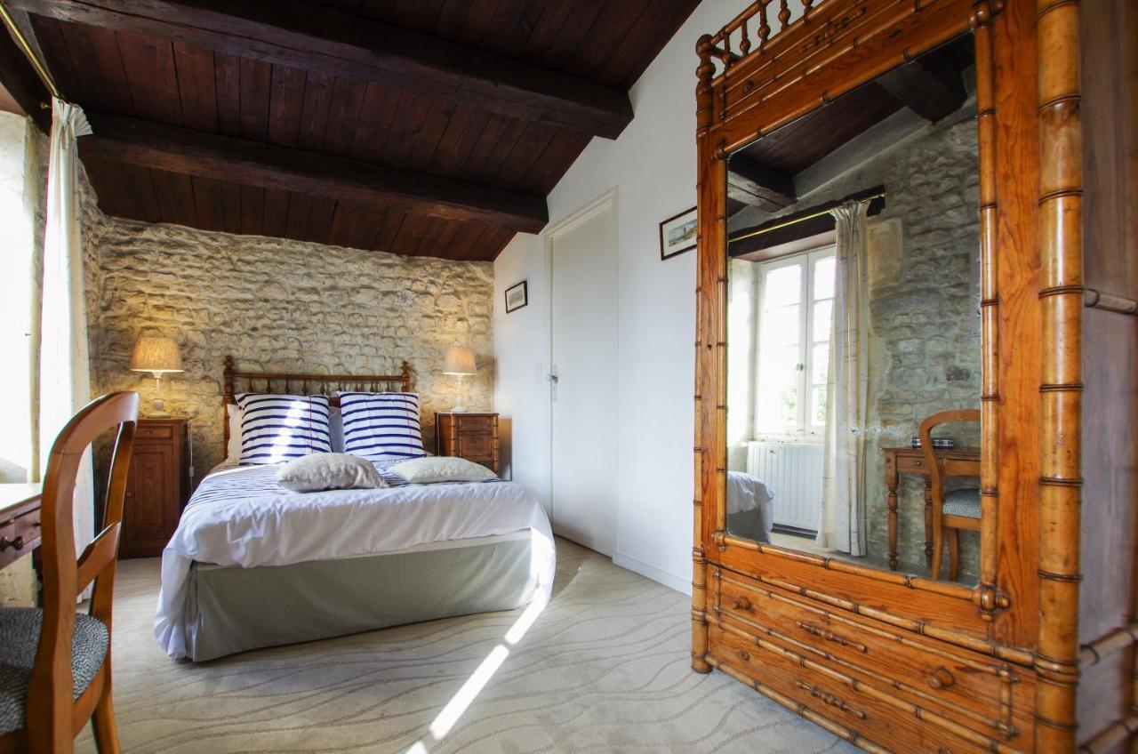 Logis Saint Leonard Bed & Breakfast Dompierre-sur-Mer Ngoại thất bức ảnh