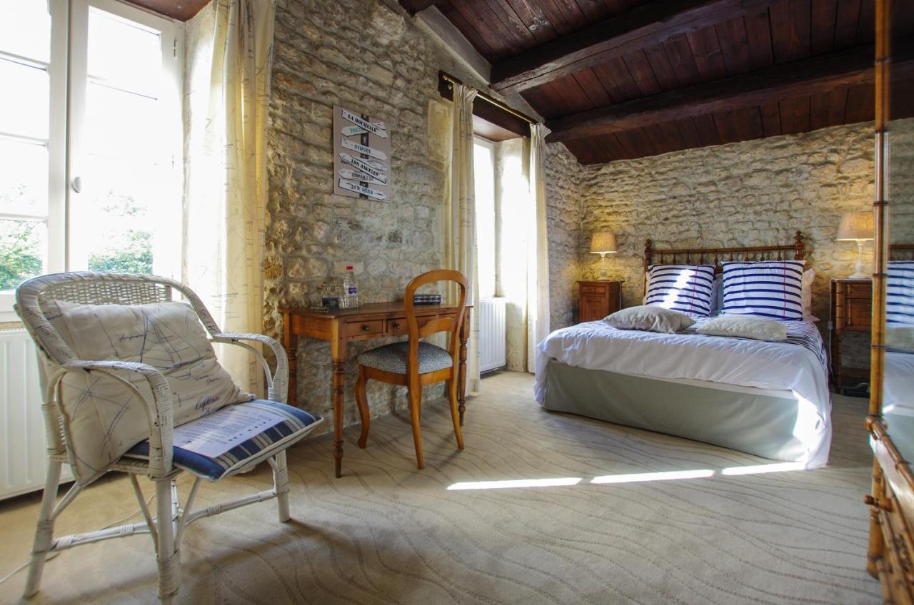 Logis Saint Leonard Bed & Breakfast Dompierre-sur-Mer Ngoại thất bức ảnh