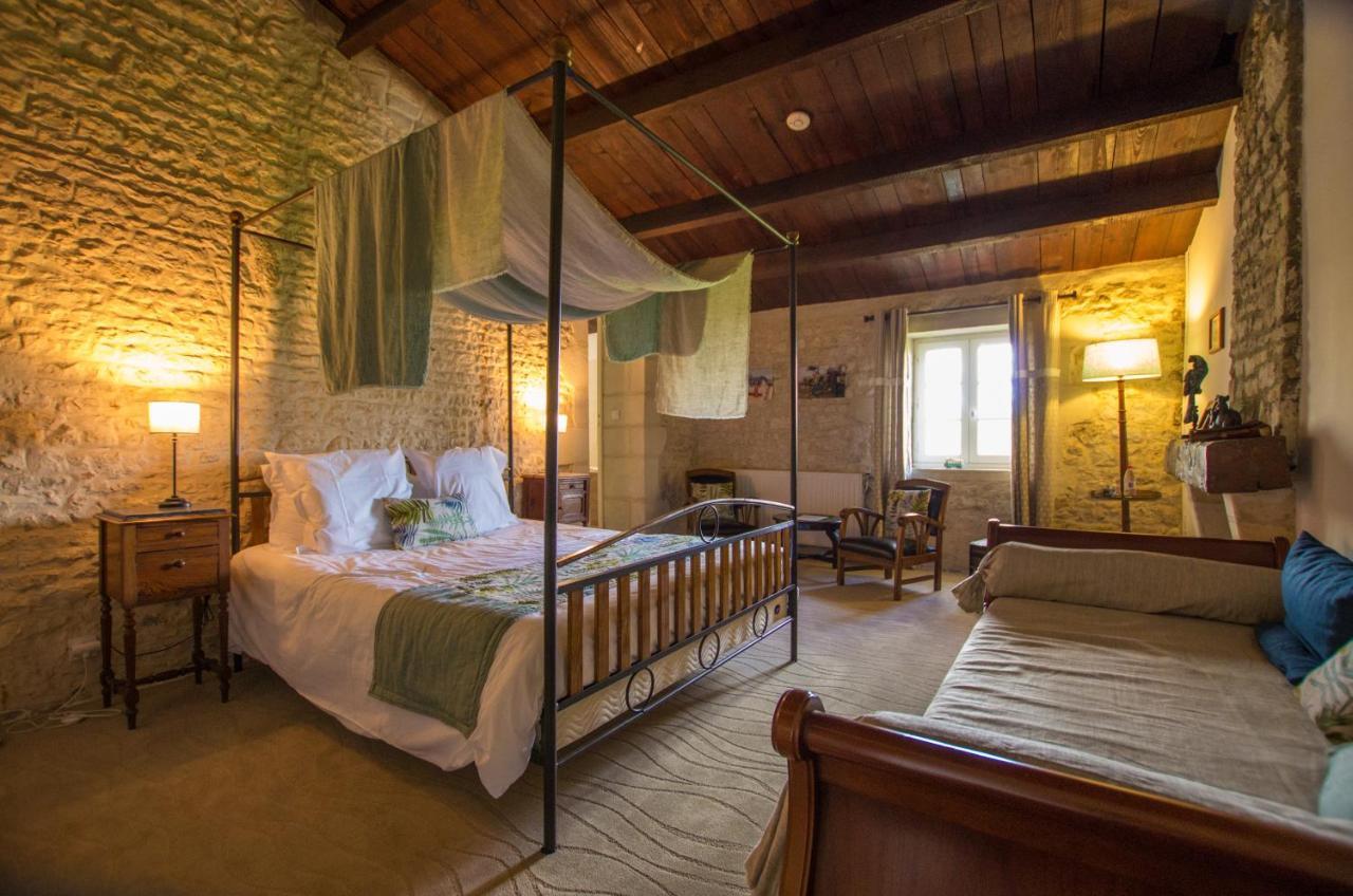 Logis Saint Leonard Bed & Breakfast Dompierre-sur-Mer Ngoại thất bức ảnh
