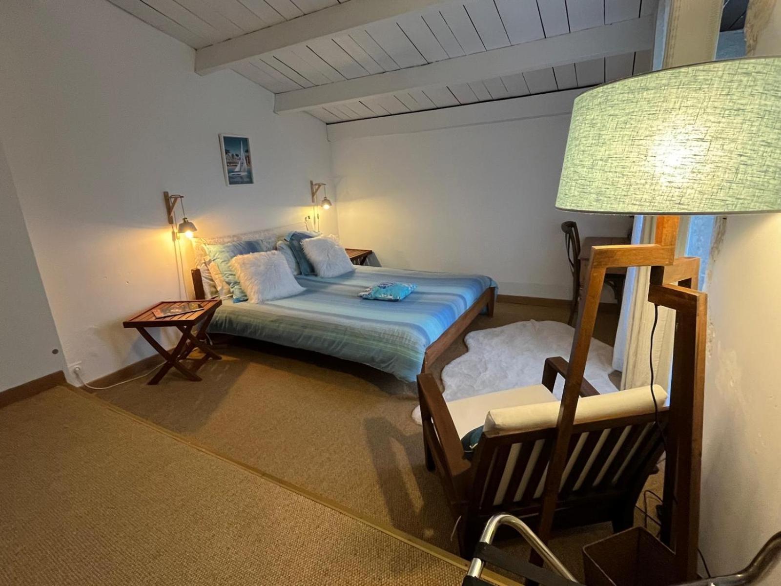 Logis Saint Leonard Bed & Breakfast Dompierre-sur-Mer Ngoại thất bức ảnh